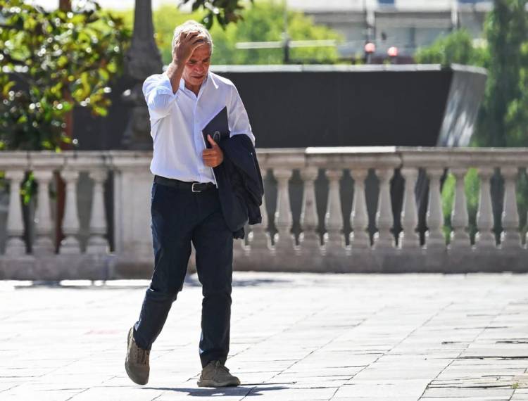 EL GOBIERNO BUSCARÁ RENOVAR VENCIMIENTOS POR $9,4 BILLONES