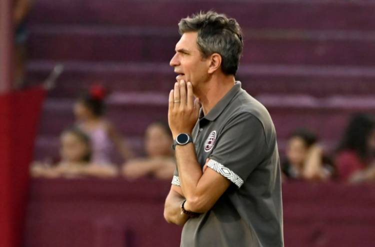 GRAN TRIUNFO DE LANÚS ANTE FLAMENGO