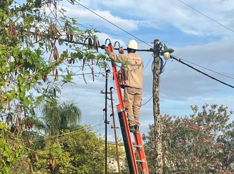OPERATIVO CONTRA EL FRAUDE ELÉCTRICO EN CASTELLI: SECUESTRAN CABLEADO ILEGAL
