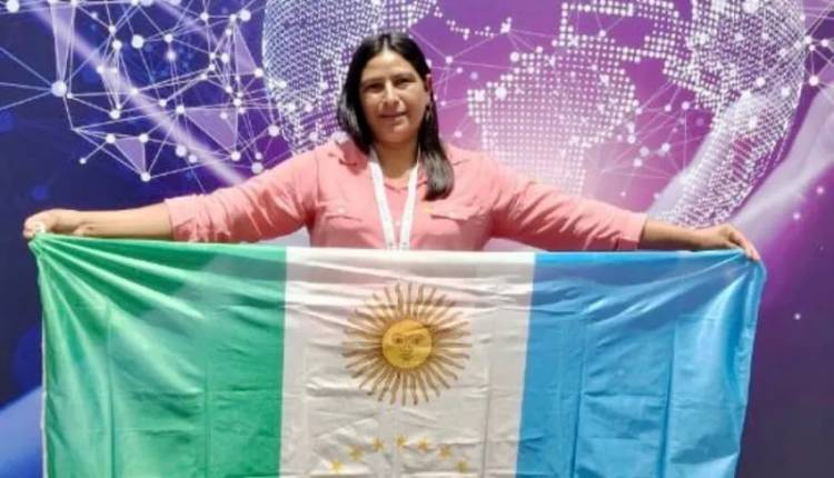 BUSCAN DECLARAR A LA DOCENTE GLORIA CISNEROS COMO "MUJER DESTACADA DEL 2026" EN CHACO