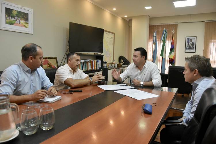 CHACO LANZA LA “RED ESTRATÉGICA DE SALUD”: UN PLAN PROVINCIAL PARA GARANTIZAR ESPECIALISTAS EN LOS 70 MUNICIPIOS