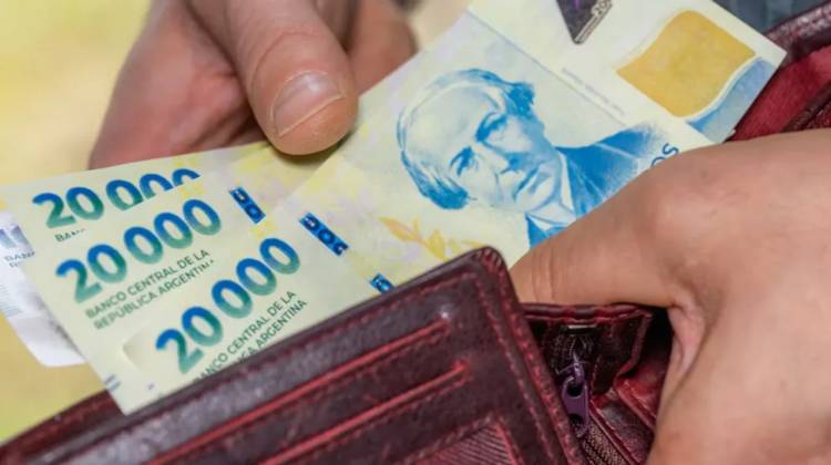 CRÉDITO EN PAUSA: ADVIERTEN UN FRENO EN LOS PRÉSTAMOS EN PESOS AL SECTOR PRIVADO Y UN AUMENTO DE LA MORA