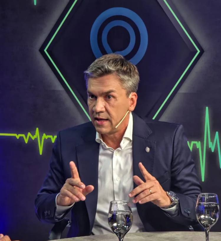 "LOS TRES PODERES DEBEMOS TRABAJAR JUNTOS PARA QUE EL INSSSEP NO REVIENTE"