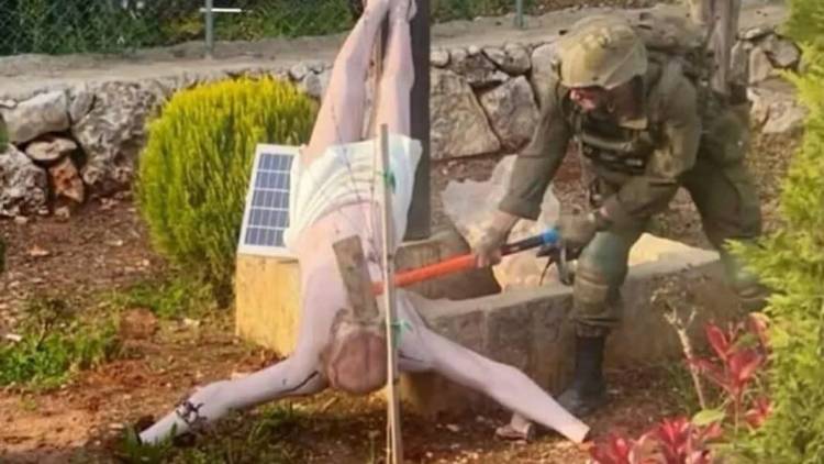 ISRAEL SANCIONARÁ A DOS SOLDADOS QUE DAÑARON UNA ESTATUA DE JESUCRISTO