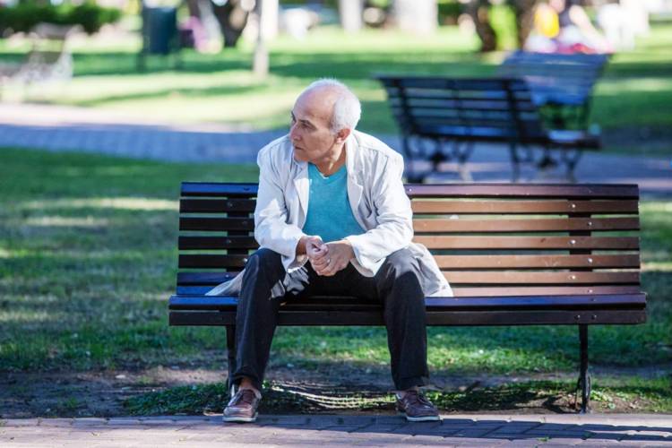 NUEVO BONO PARA JUBILADOS Y PENSIONADOS: CUÁNTO ES EL MONTO QUE SE PAGARÁ EN MAYO