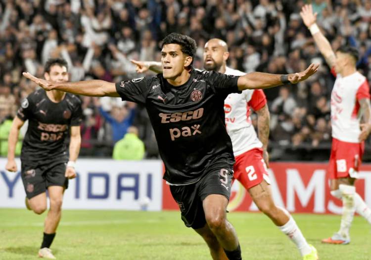 COPA LIBERTADORES: VOLVIÓ A GANAR PLATENSE Y SUEÑA CON LA CLASIFICACIÓN