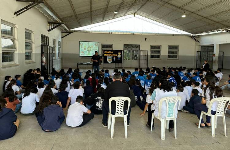 FUERTE AVANCE EN PREVENCIÓN: AMPLÍAN CHARLAS SOBRE DELITOS DIGITALES EN ESCUELAS DEL CHACO