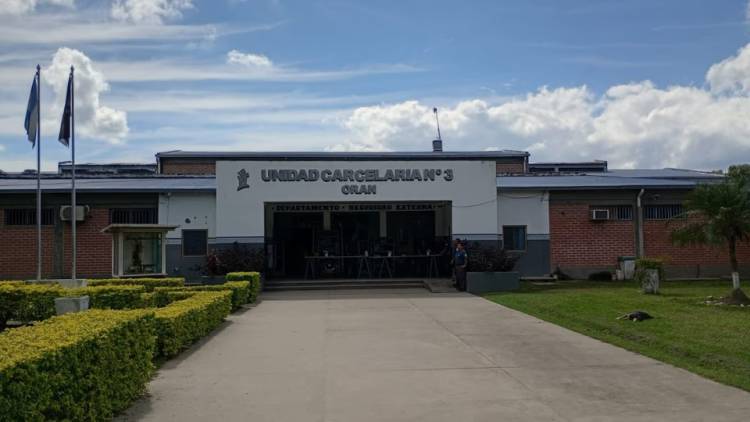 UN PRESO FUE ASESINADO EN UN PENAL DE SALTA Y EL PRINCIPAL SOSPECHOSO ES OTRO INTERNO
