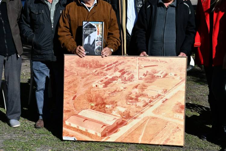 VILLA ÁNGELA CELEBRA SU HISTORIA A TRAVÉS DE LOS RELATOS DE EX TRABAJADORES DE “LA CHAQUEÑA”