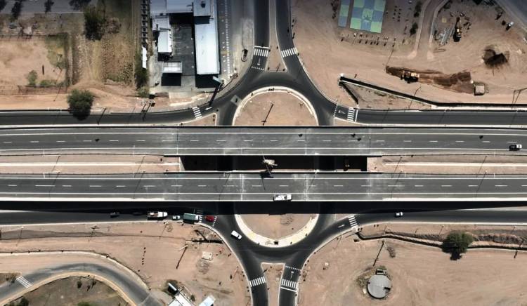 MILEI ACTIVA LA OBRA PÚBLICA EN LA RIOJA