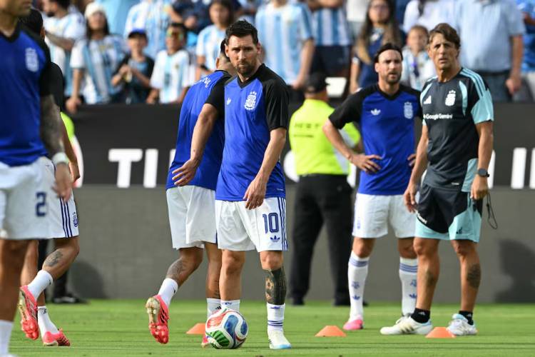 LA SELECCIÓN ARGENTINA, ENTRE EL REGRESO DE MESSI Y LA ENFERMERÍA