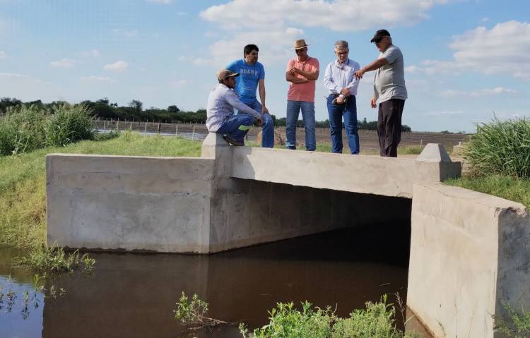 APA ADVIERTE QUE DENUNCIARÁ LOS TAPONAMIENTOS ILEGALES EN CANALES RURALES ANTE UN POSIBLE ESCENARIO DE EL NIÑO