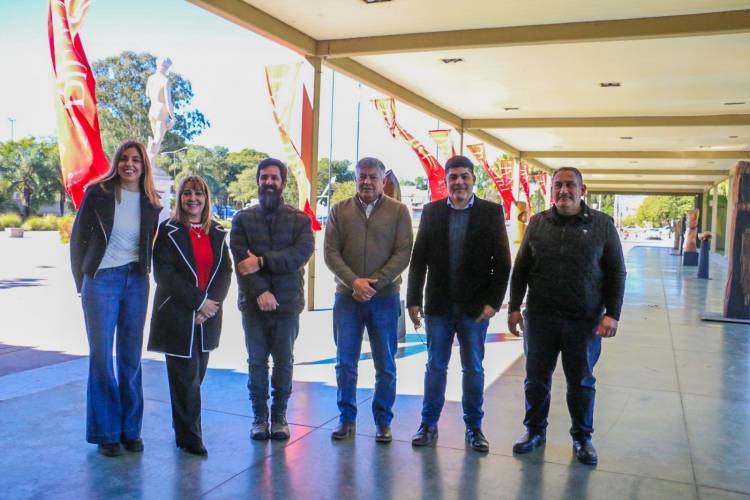 EL GOBIERNO PLANIFICA OPERATIVOS INTEGRALES PARA GARANTIZAR LA SEGURIDAD EN LA BIENAL Y AGRONEA 2026