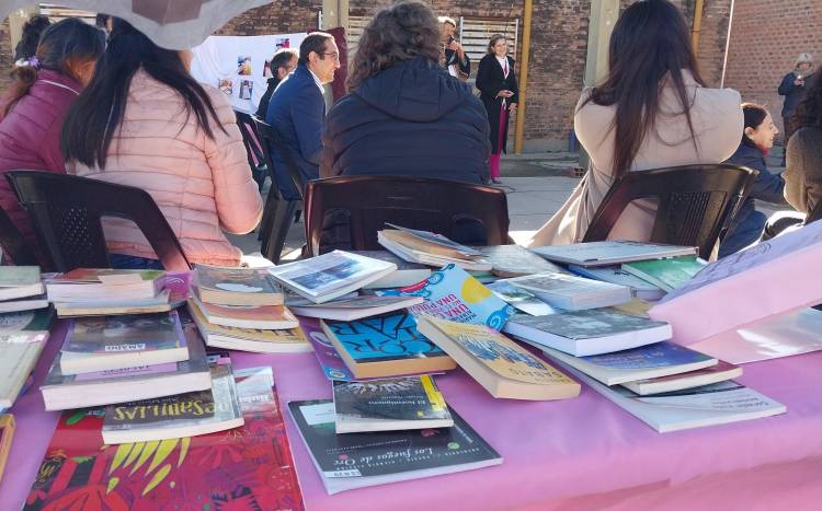 EDUCACIÓN: ESTE MARTES COMIENZA LA 10ª FERIA PROVINCIAL DEL LIBRO “CHACO LEE” CON CUATRO JORNADAS DE LECTURA, ARTE Y ACTIVIDADES PARA TODA LA FAMILIA