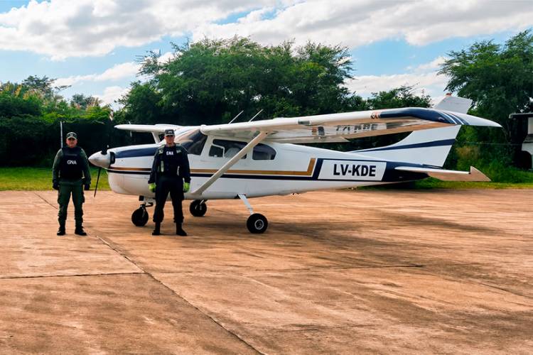IMPUTARON A DOS CIUDADANOS BOLIVIANOS ACUSADOS DE INTENTAR CONTRABANDEAR UNA AVIONETA EN SALTA