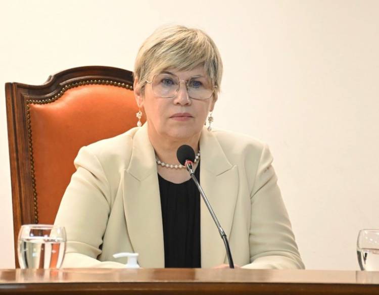 NAIDENOFF: "SIN EL COMPROMISO DEL DOCENTE, LOS RESULTADOS EN EDUCACIÓN SON IMPOSIBLES"
