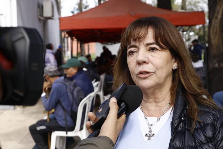 NO MÁS CATARATAS: SALUD Y OFTALMÓLOGOS CHAQUEÑOS REALIZAN PESQUISAS GRATUITAS Y PROGRAMAN CIRUGÍAS EN EL PERRANDO