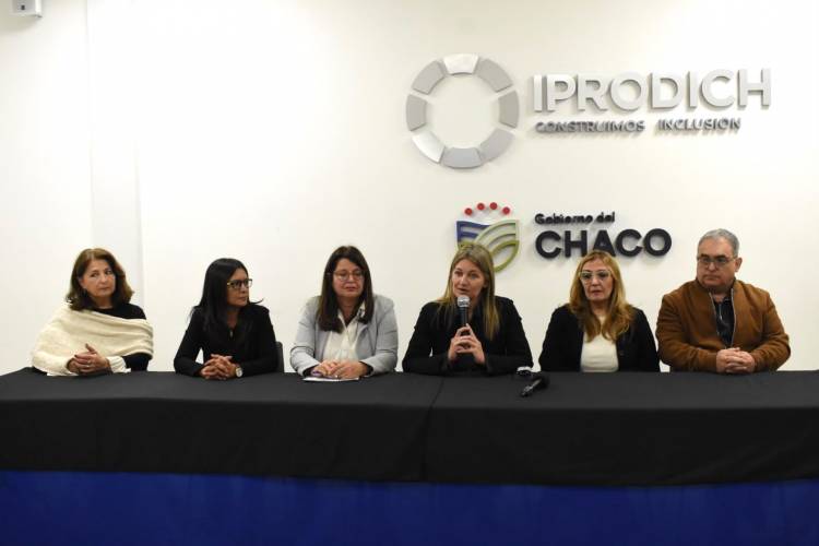 IPRODICH CAPACITARÁ EN LENGUA DE SEÑAS A ODONTÓLOGOS PARA MEJORAR LA ATENCIÓN A PERSONAS SORDAS E HIPOACÚSICAS