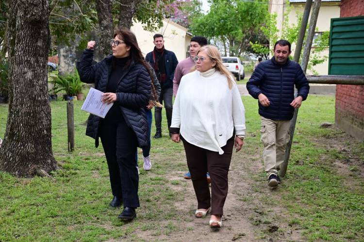 CARMEN DELGADO VISITÓ LA EFA CANCHA LARGA Y CONOCIÓ SU PROPUESTA DE EDUCACIÓN, PRODUCCIÓN Y PREVENCIÓN RURAL