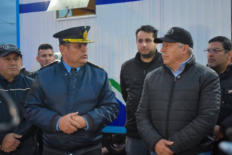 MÁS SEGURIDAD PARA LA ZONA SUR DE RESISTENCIA: SE INAUGURÓ UN NUEVO PUESTO POLICIAL SOBRE AVENIDA URQUIZA