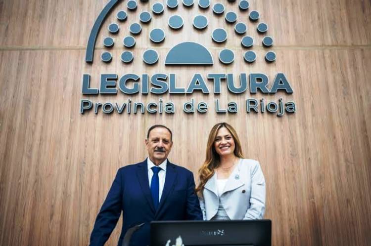 QUINTELA CAMBIÓ EL ÁRBITRO ELECTORAL: JUEZ POR 10 AÑOS Y MÁS CONTROL PARTIDARIO